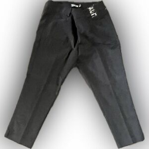 Women’s NEW YORK & CO Black ankle Pants